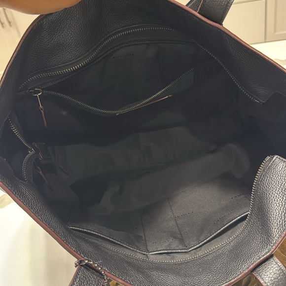 Like New! Coach Metropolitan Soft Tote - Picture 7 of 9
